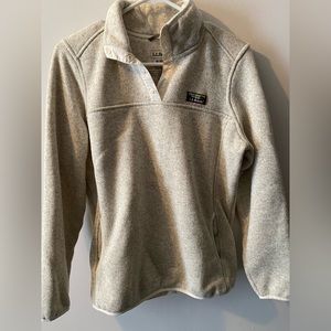 LL Bean women’s fleece sweatshirt. Size M.